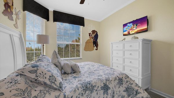 Queen Bedroom 2 (Angle)
32" Smart TV
Beauty and the Beast