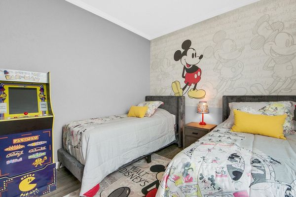 Two Twins Bedroom 3 (Angle)
32" Roku TV
Pacman Arcade
Mickey