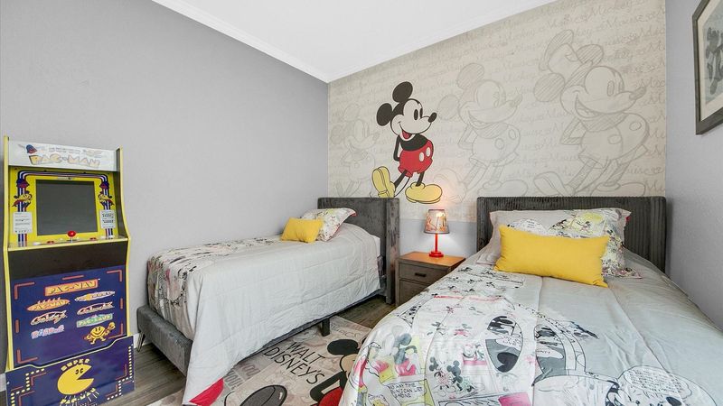 Two Twins Bedroom 3 (Angle)
32" Roku TV
Pacman Arcade
Mickey