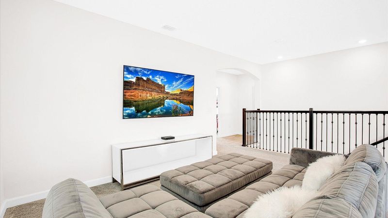 Loft
70" Smart TV