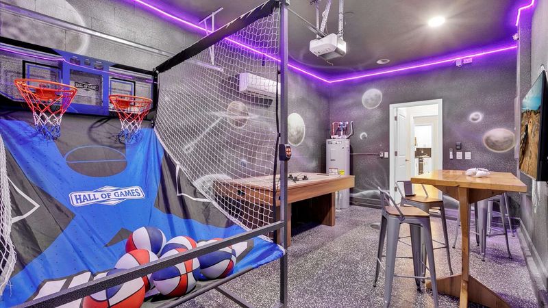 Game Room (Angle)