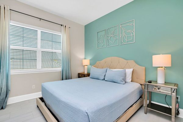 A King bedroom located on the 3rd floor.