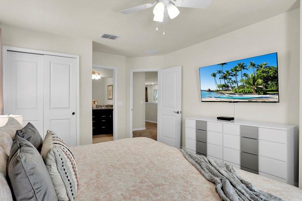 King Suite Bedroom 2 (Angle)
55" Roku TV