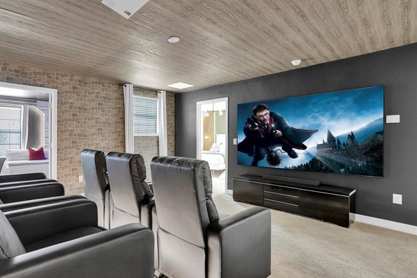 Theater Room (Angle)
100" Projection Screen
Sound Bar
Harry Potter