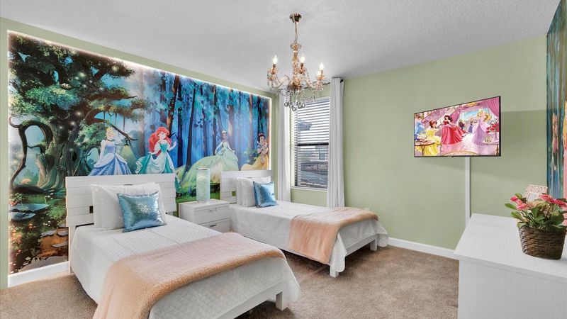 Two Twins Bedroom 6 Upstairs
Shared Bathroom
Disney Princesses
