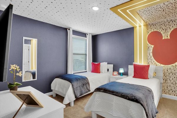 Two Twins Bedroom 8 Upstairs
Shared Bathroom
Mickey