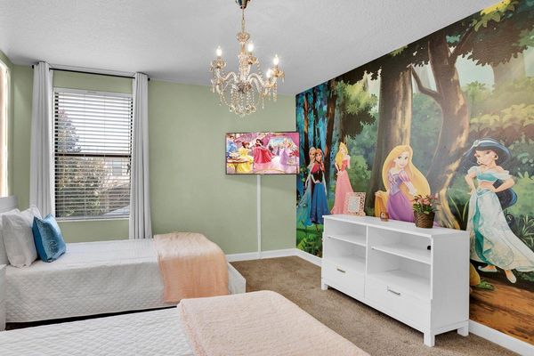 Two Twins Bedroom 6 (Angle)
43" Smart TV