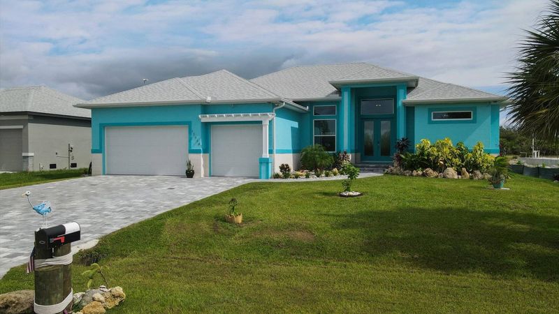 Beautiful South Gulf Cove property