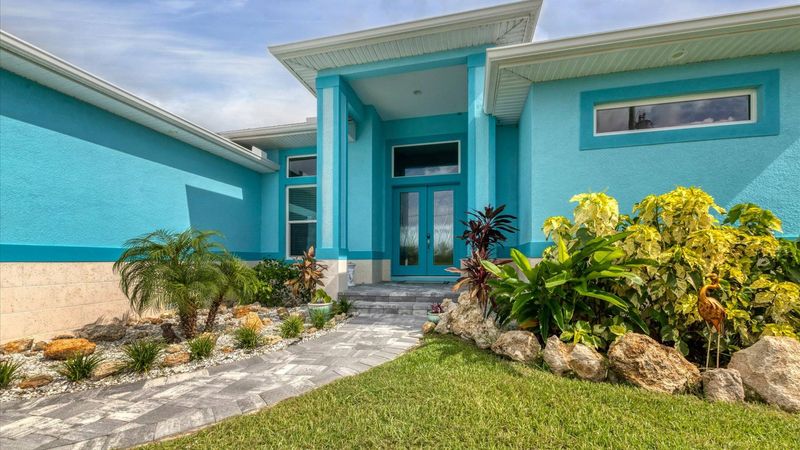 Beautiful South Gulf Cove property
