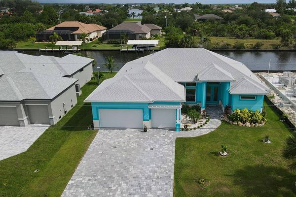 Beautiful South Gulf Cove property. Construction next door should be completed in a few months. Pictures taken August 2022.