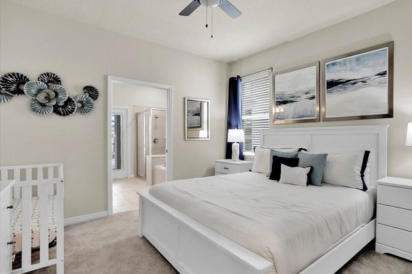 Master King Bedroom 1 Downstairs
Attached Bathroom