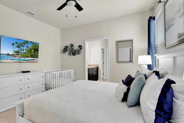 Master King Bedroom 1 (Angle)
55" Roku TV
Wood Crib