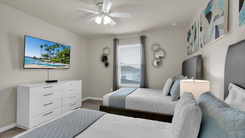 Twin/Double Bedroom 5 (Angle)
55" Roku TV