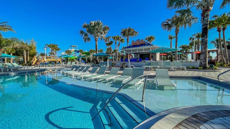 Shallow Pool Deck