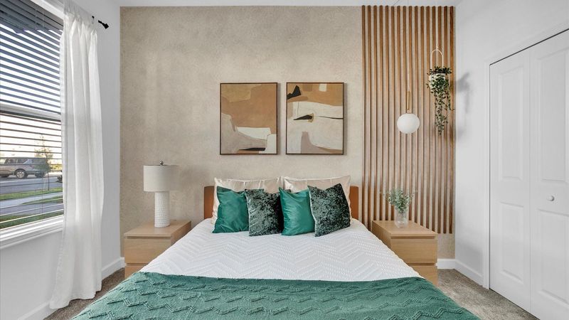Queen Bedroom 3 (Angle 2)