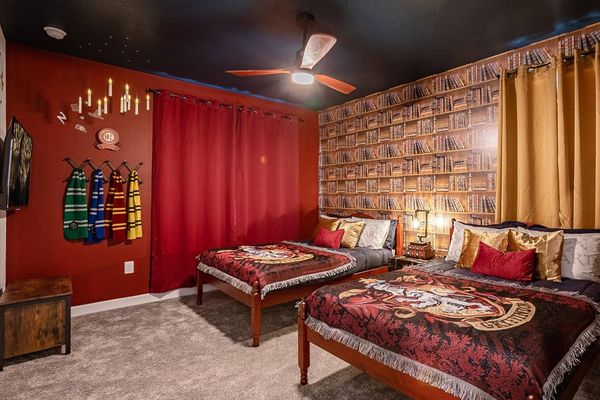 Two Doubles Bedroom 4 Upstairs
Harry Potter Theme
50" Roku TV