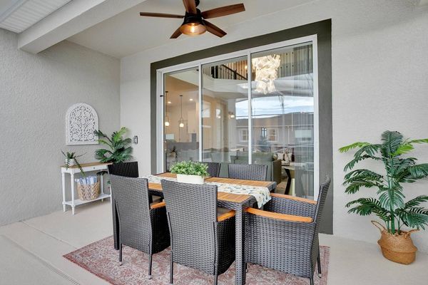 Patio Dining (Angle)