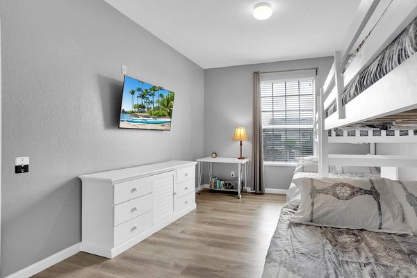 Two Twin/Double Bunks Bedroom 2 (Angle)
50" Smart TV