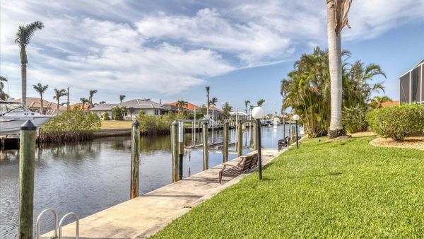 Expansive dock on the canal (Boat lift not available)
