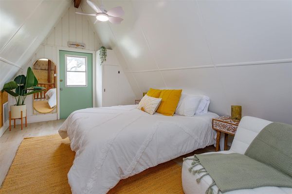 Loft Bedroom (Angle)