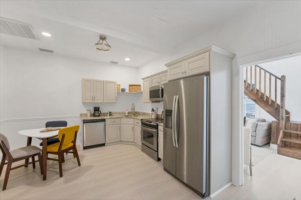 Fully updated kitchen