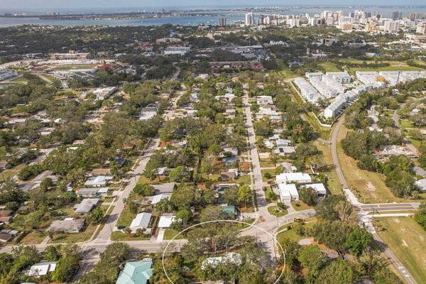 Aerial view. Minutes to downtown Sarasota and gulf beaches