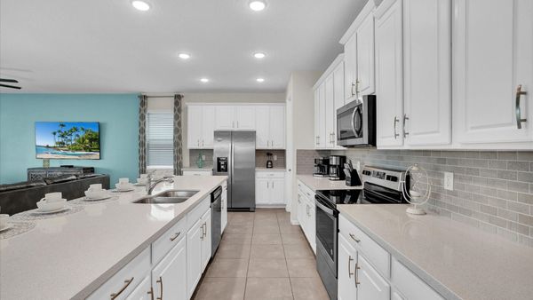 Kitchen (Angle 2)