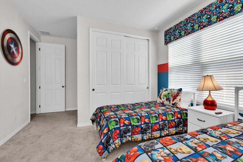 Twin/ Double Bedroom 4 Upstairs
Shared Bathroom