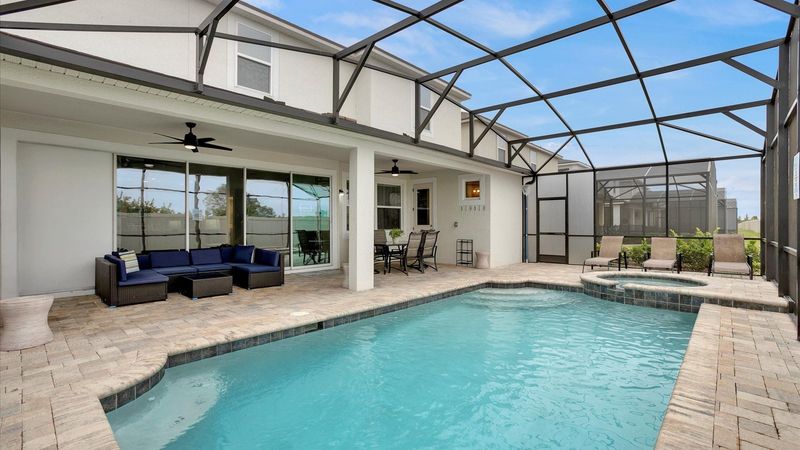 Pool Deck (Angle)