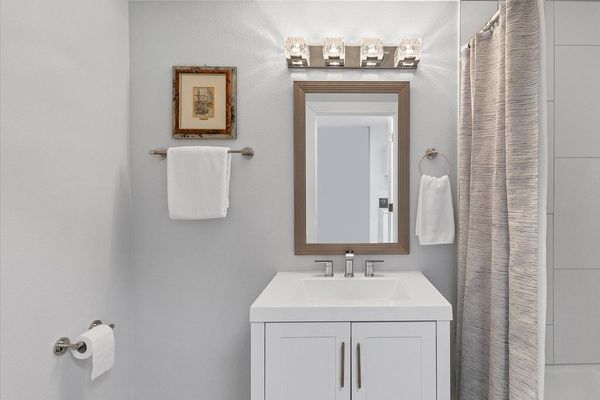 Bottom level full bathroom