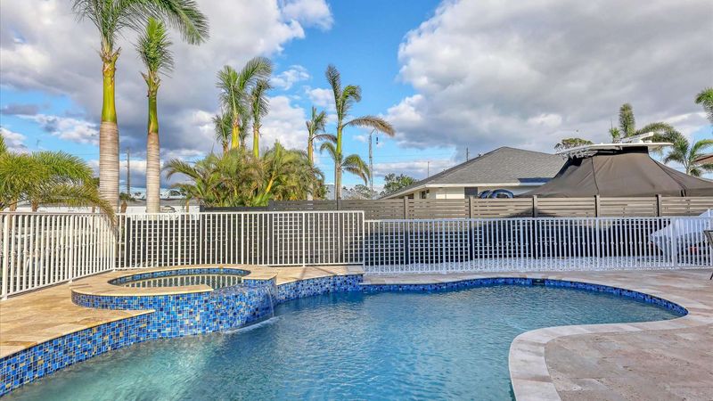Gorgeous pool