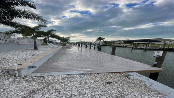 (Boat lift not available)