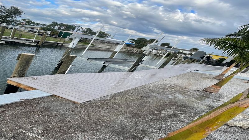 (Boat lift not available)