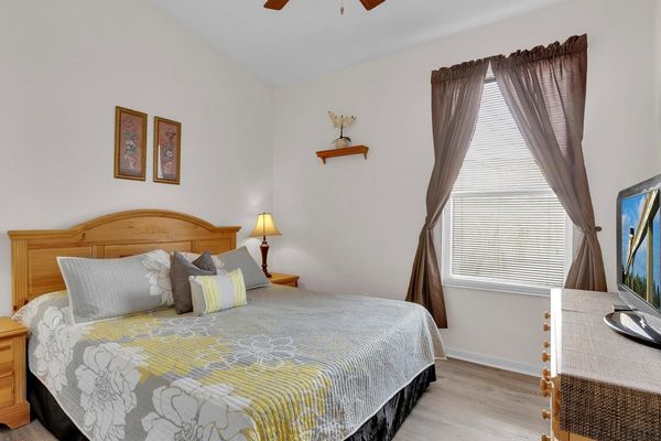 King Suite Bedroom 2
Attached Bathroom