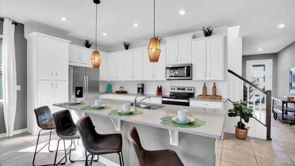 Kitchen (Angle)