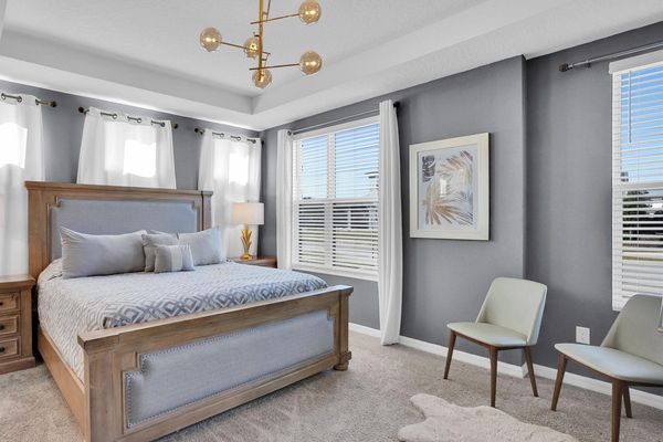 Master King Bedroom 1
Downstairs
Attached Bathroom