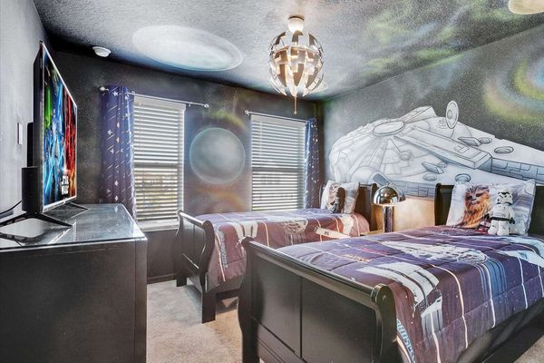 Two Twins Bedroom 3 (Angle)
40" Smart TV