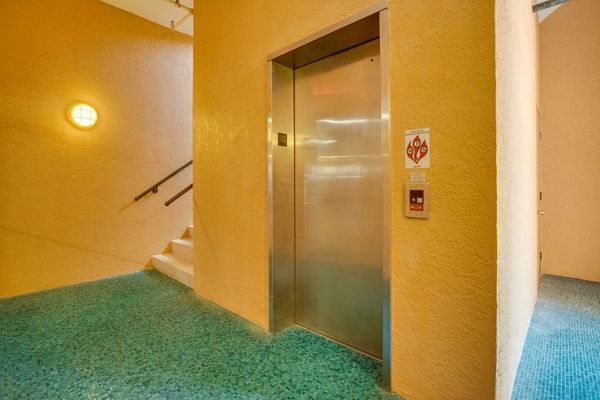 Elevator