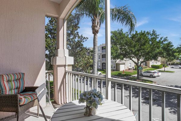 Patio Seating (Angle)