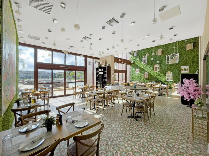 Resort Dining