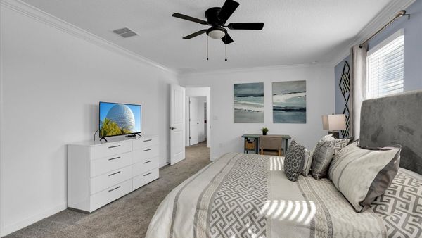 Master King Bedroom 1 (Angle)
40" Roku TV
