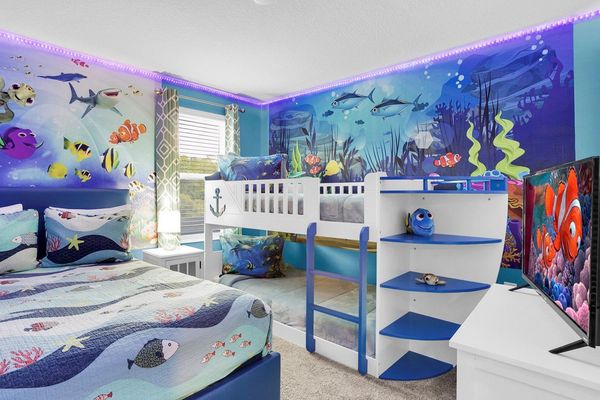 Twin/Twin Bunk + Double Bedroom 5
Upstairs
32" Roku TV
Nemo Theme