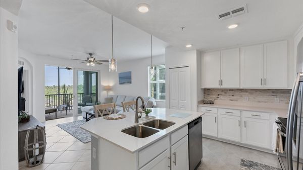 Open and spacious kitchen