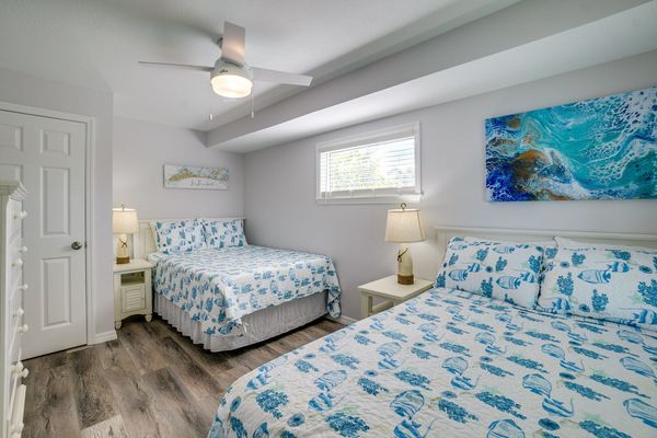 Bedroom 3 - 2 Full Beds