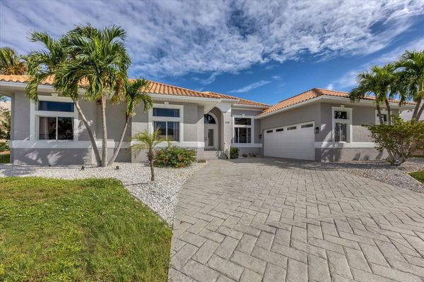 Beautiful Punta Gorda Isles home