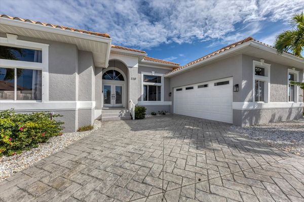Beautiful Punta Gorda Isles home