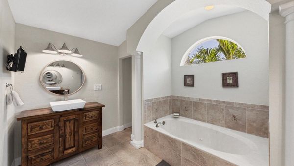 Master bathroom with garden tub and dual vanities
