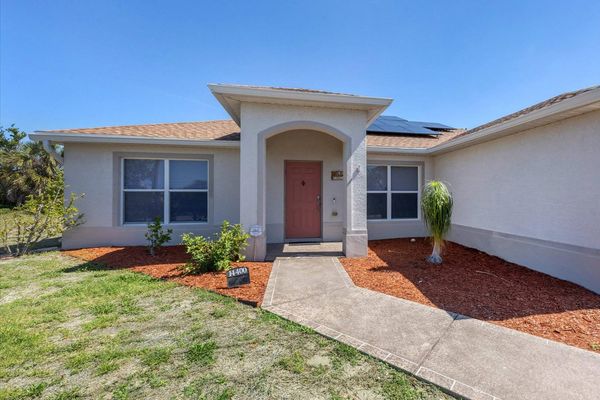 South Gulf Cove 4 bedroom property