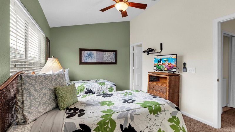 Two Twins Suite Bedroom 2 (Angle)
50"Roku TV (TV has been updated)