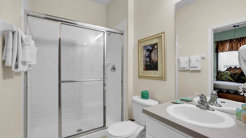 Shared Bathroom 3 Downstairs
Shower